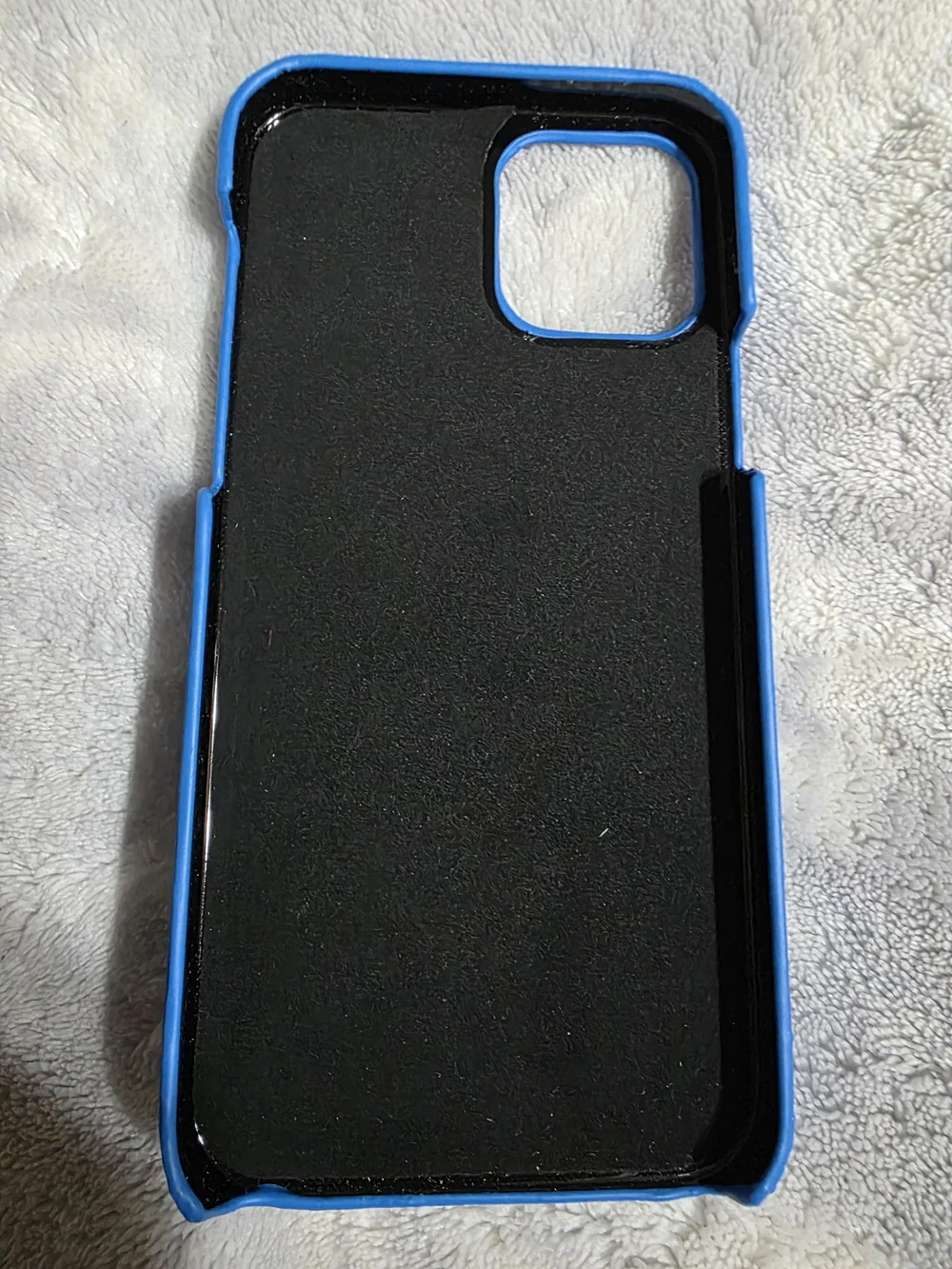 Apple iPhone 12 The Puffer Case